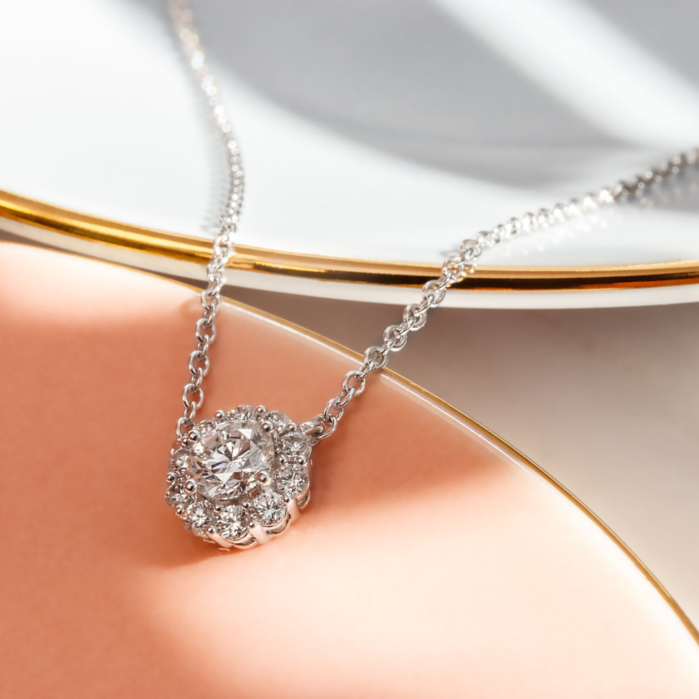 
                  
                    Kat & Chlo Diamond Blossom Small 0.25 Ct Pendant Necklace
                  
                